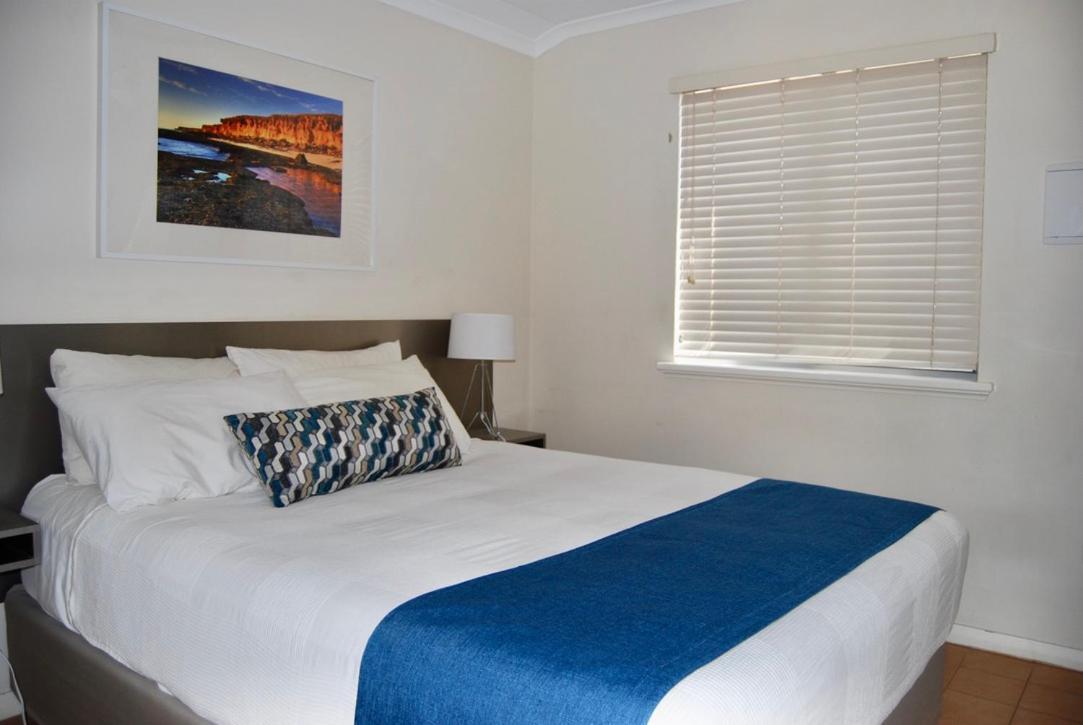 Hotel Coral Coast Tourist Park Carnarvon Exterior foto